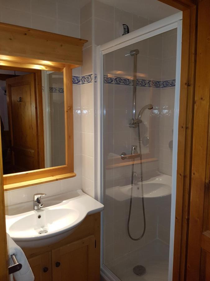 Appartement Le Pic Blanc Oz Exterior photo